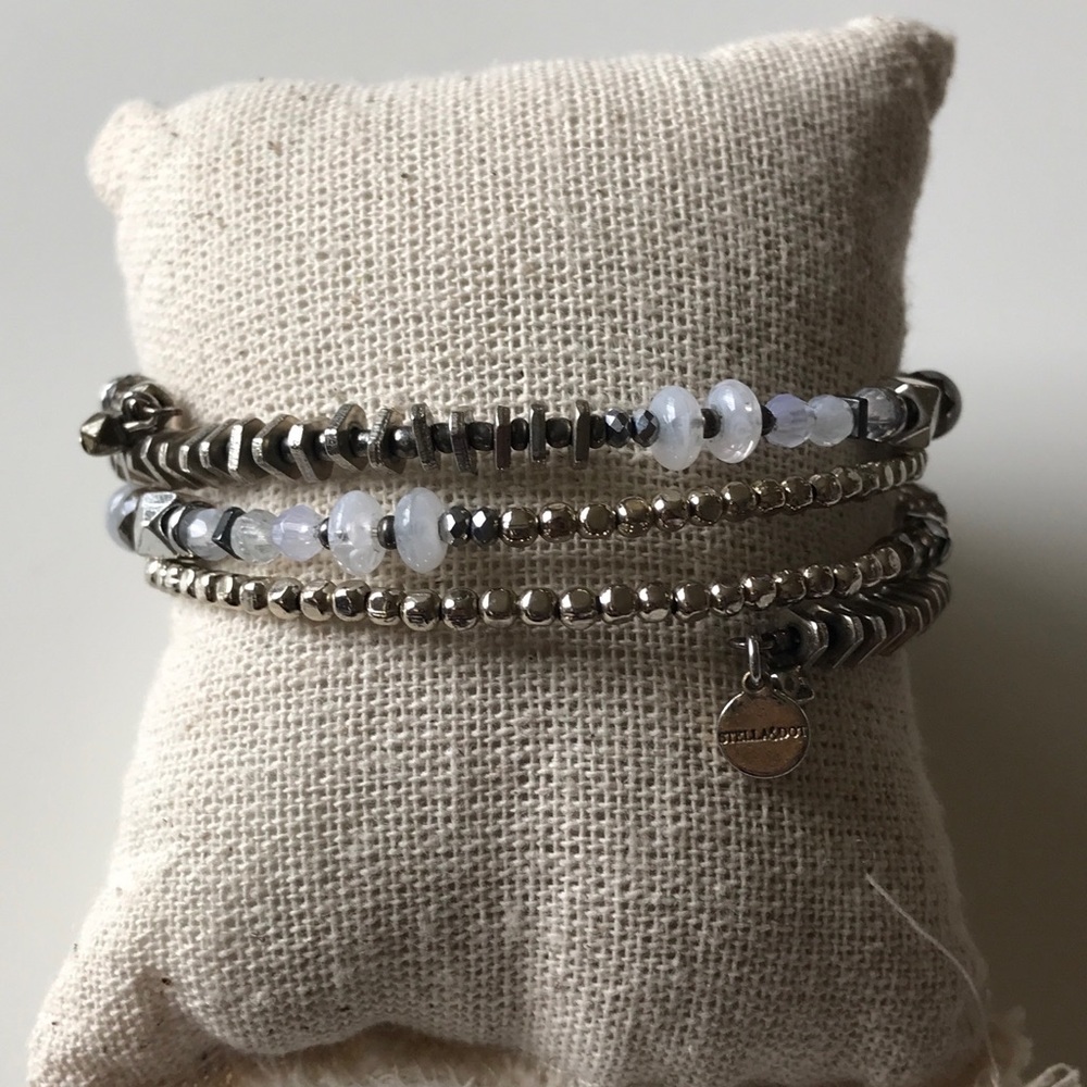 STELLA & DOT KEELY BRACELET
RETAIL $59 - Picture 5 of 8